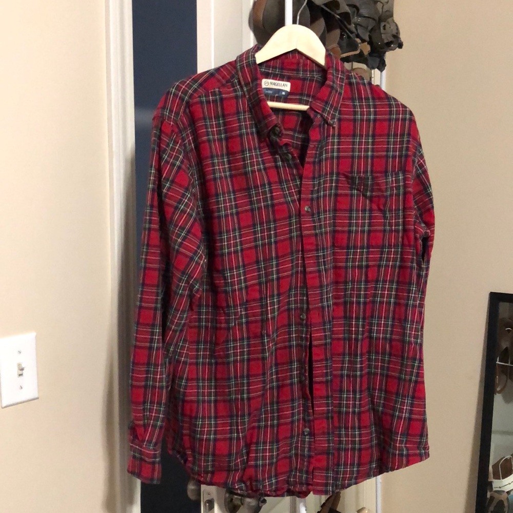 Magellan Outdoors shirt